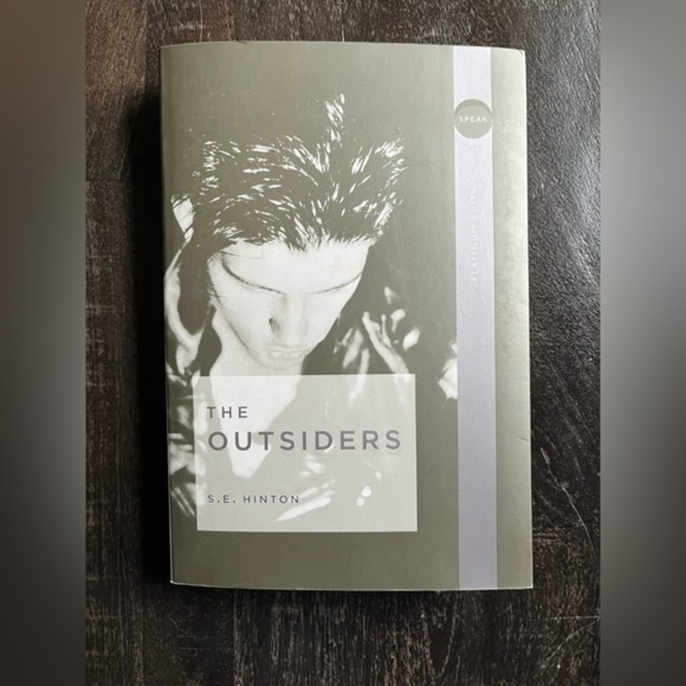 The Outsiders‎ by S. E. Hinton (2006, UK-B Format Paperback)